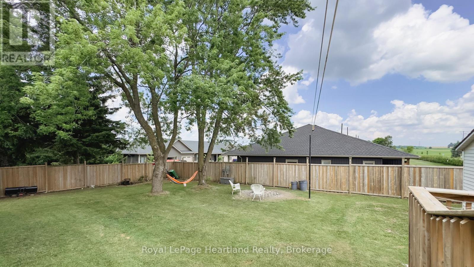 1 Alexander Street, Huron East, Ontario  N0K 1W0 - Photo 36 - X12281577