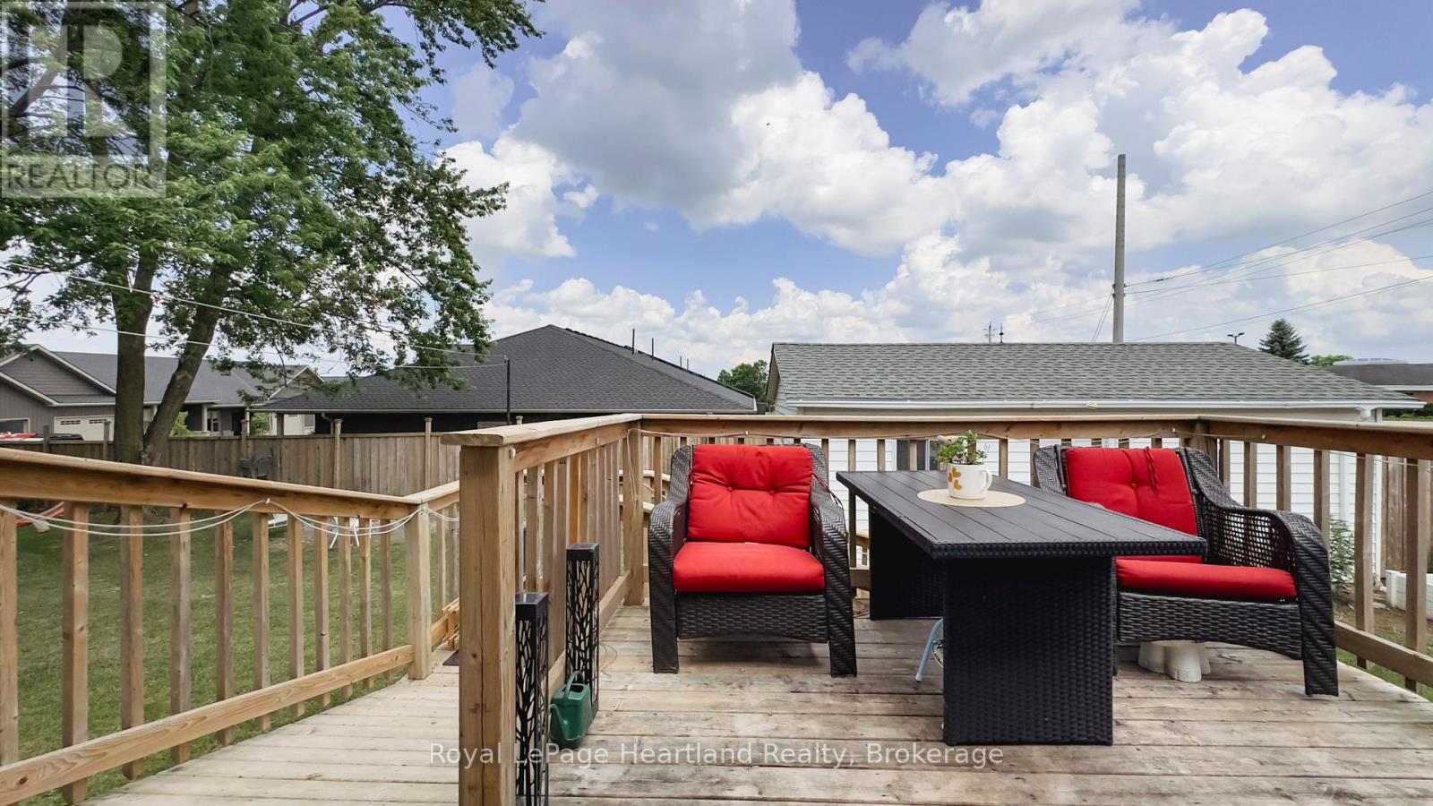 1 Alexander Street, Huron East, Ontario  N0K 1W0 - Photo 37 - X12281577