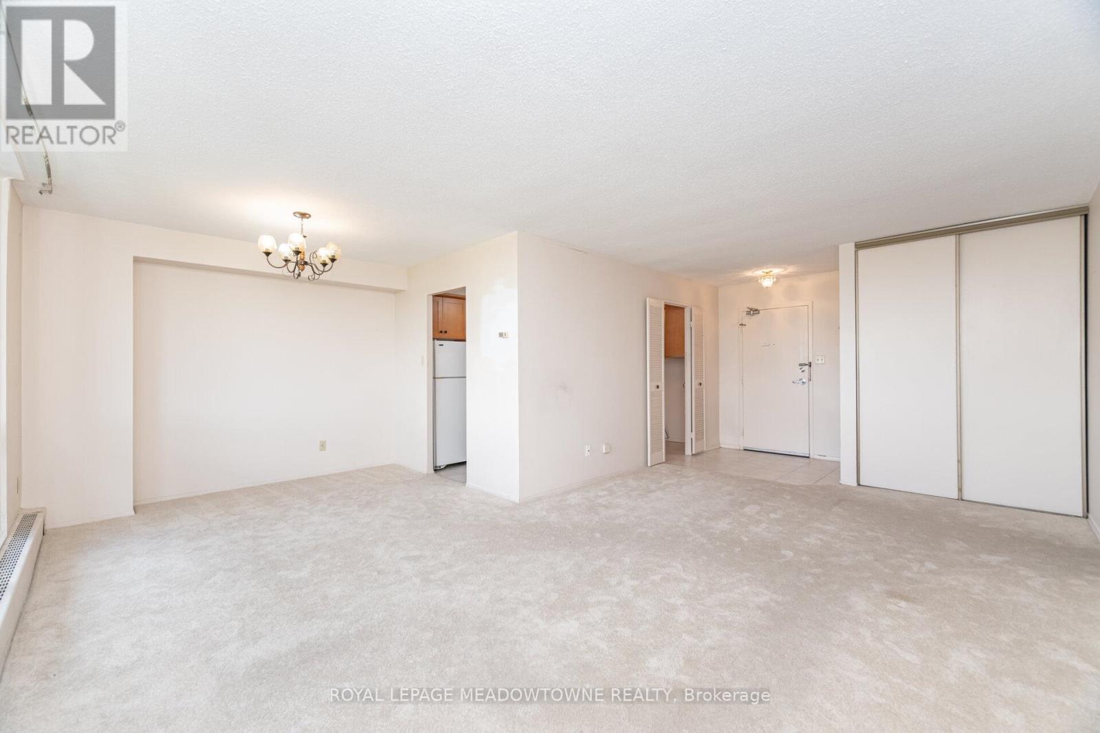 804 - 225 Harvard Place, Waterloo, Ontario  N2J 4H4 - Photo 12 - X12451949