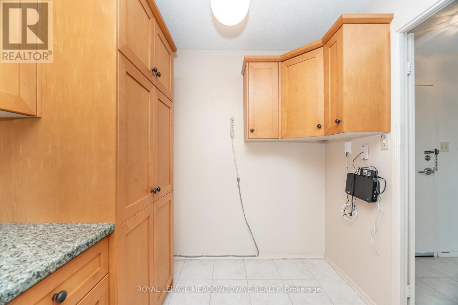 804 - 225 Harvard Place, Waterloo, Ontario  N2J 4H4 - Photo 19 - X12451949