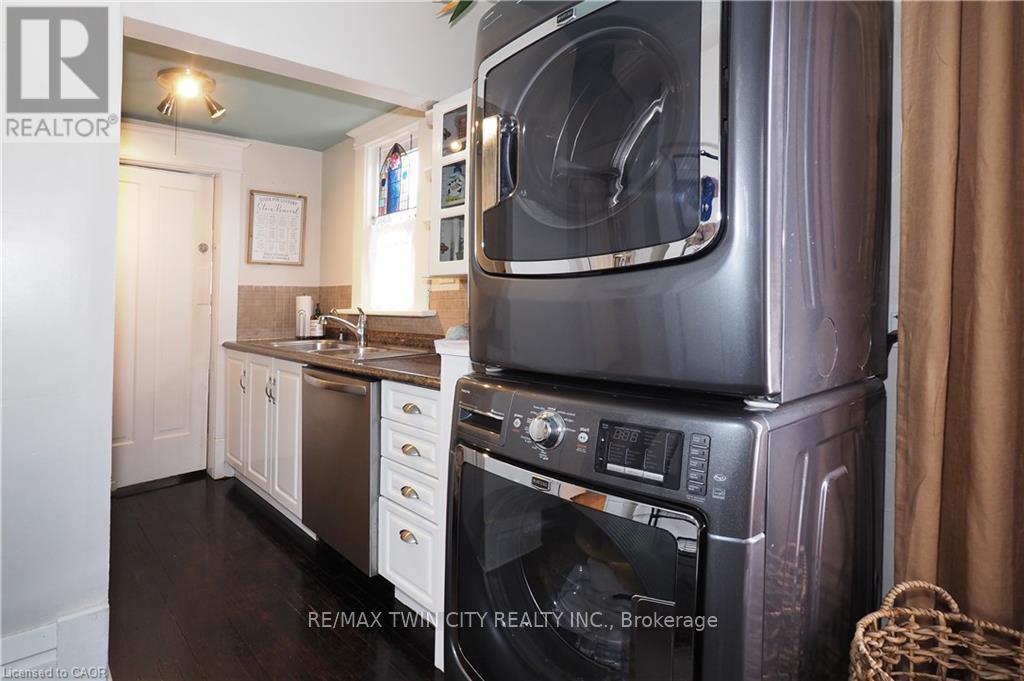 76 Wellington Street, Cambridge, Ontario  N1R 3Y7 - Photo 23 - X12451998