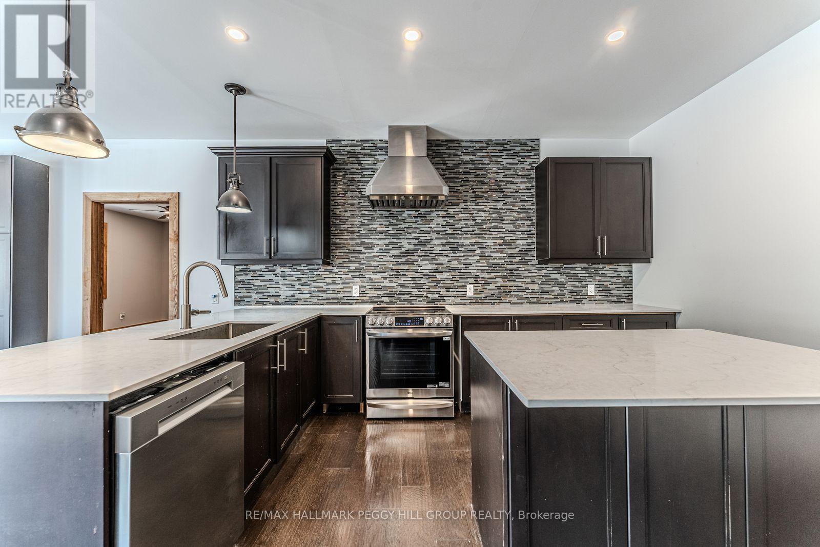 24b Buck Hill Road, Hastings Highlands, Ontario  K0L 1C0 - Photo 3 - X12452011