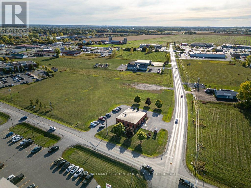 90 Industrial Boulevard, Greater Napanee, Ontario  K7R 4B7 - Photo 36 - X12441096