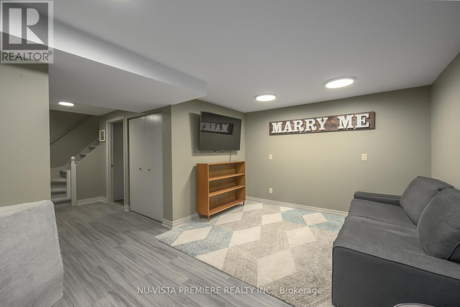 237 Castlegrove Boulevard, London North, Ontario  N6G 3Y7 - Photo 25 - X12451907