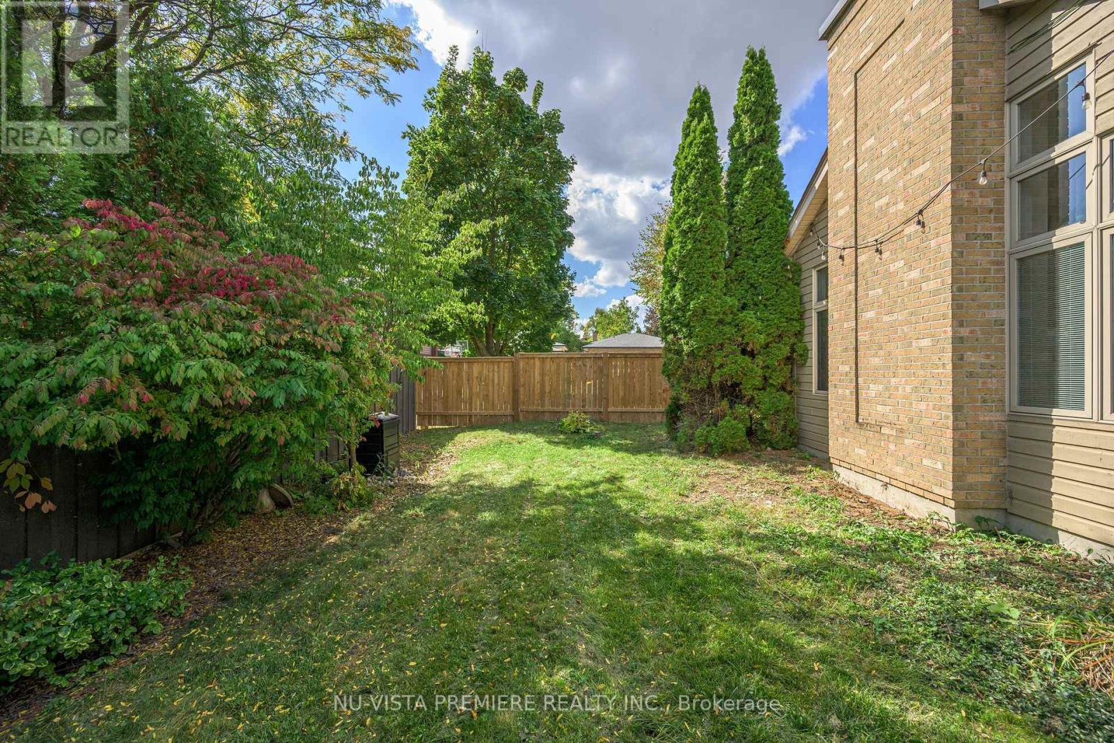 237 Castlegrove Boulevard, London North, Ontario  N6G 3Y7 - Photo 28 - X12451907