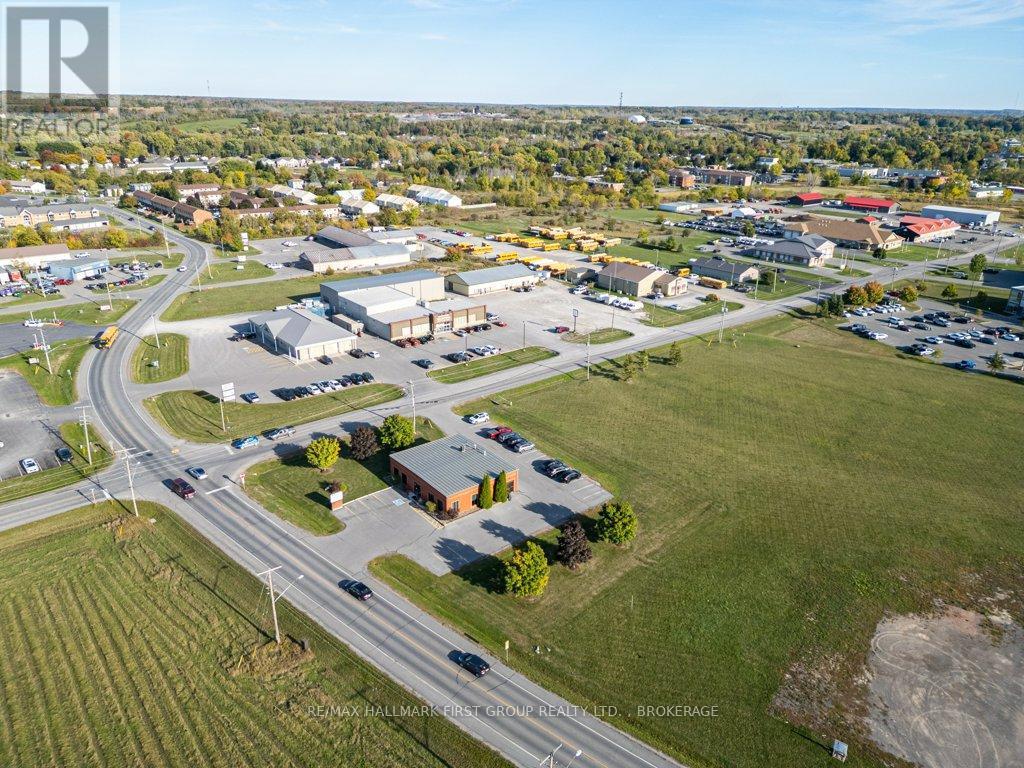 90 Industrial Boulevard, Greater Napanee, Ontario  K7R 4B7 - Photo 35 - X12440985