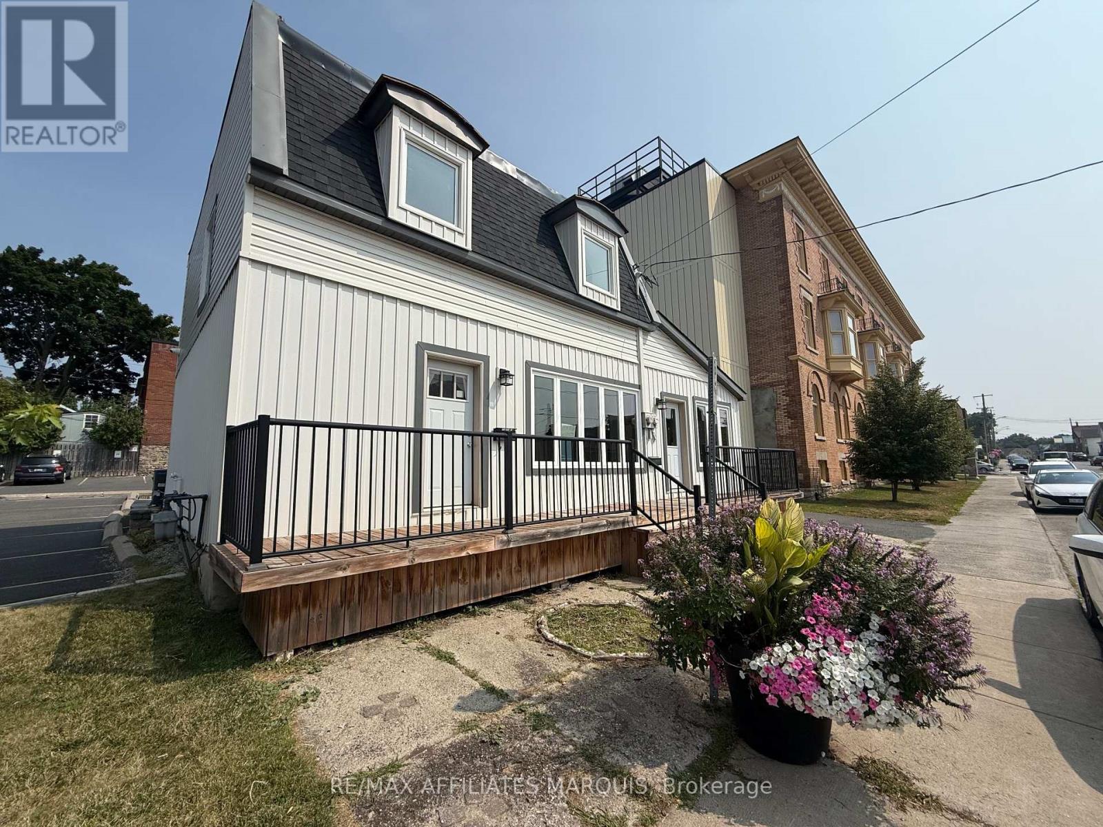 6 William Street W, Smiths Falls, Ontario  K7A 1M9 - Photo 2 - X12338109