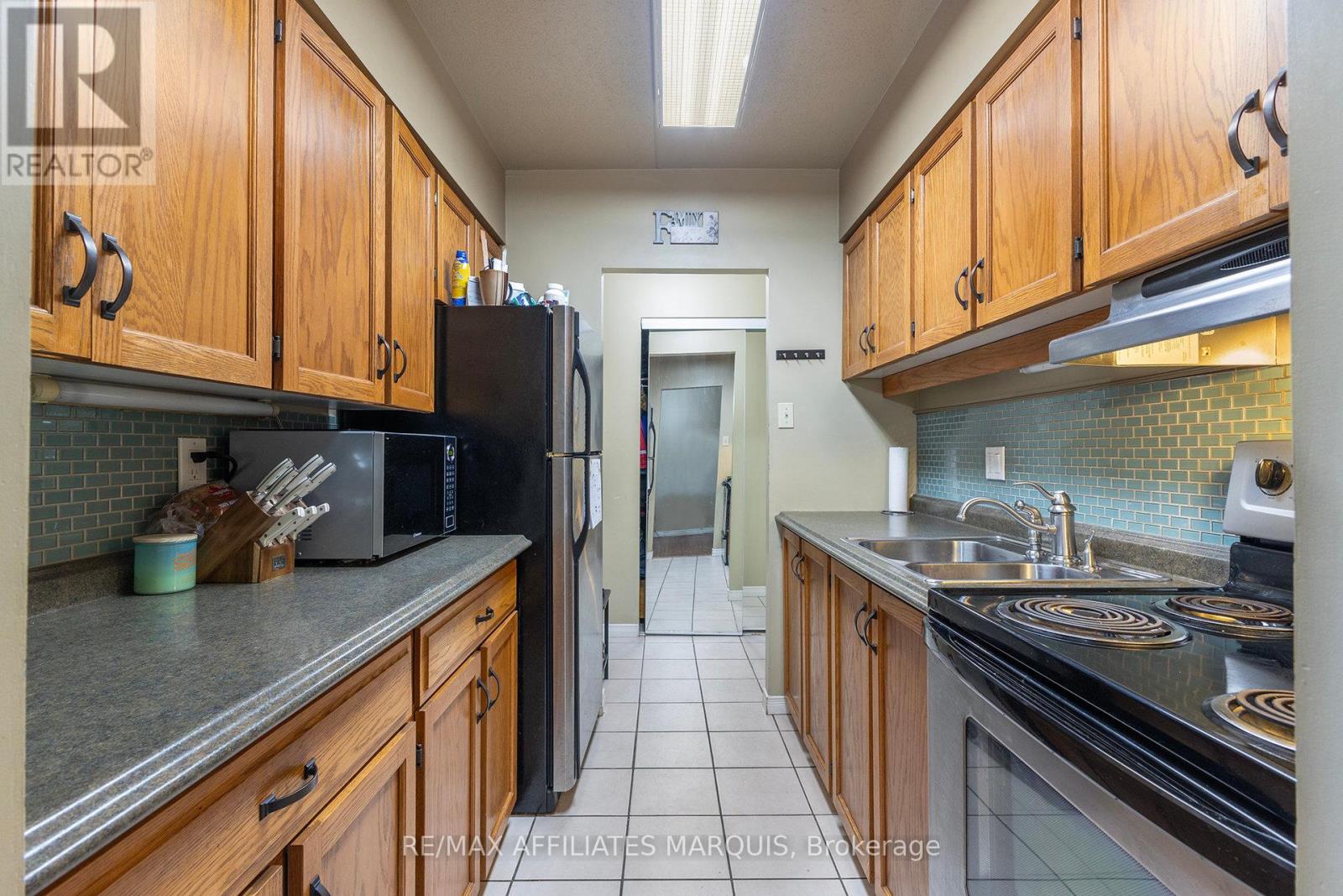 106 - 15 Findlay Avenue, Carleton Place, Ontario  K7C 4A2 - Photo 12 - X12400207