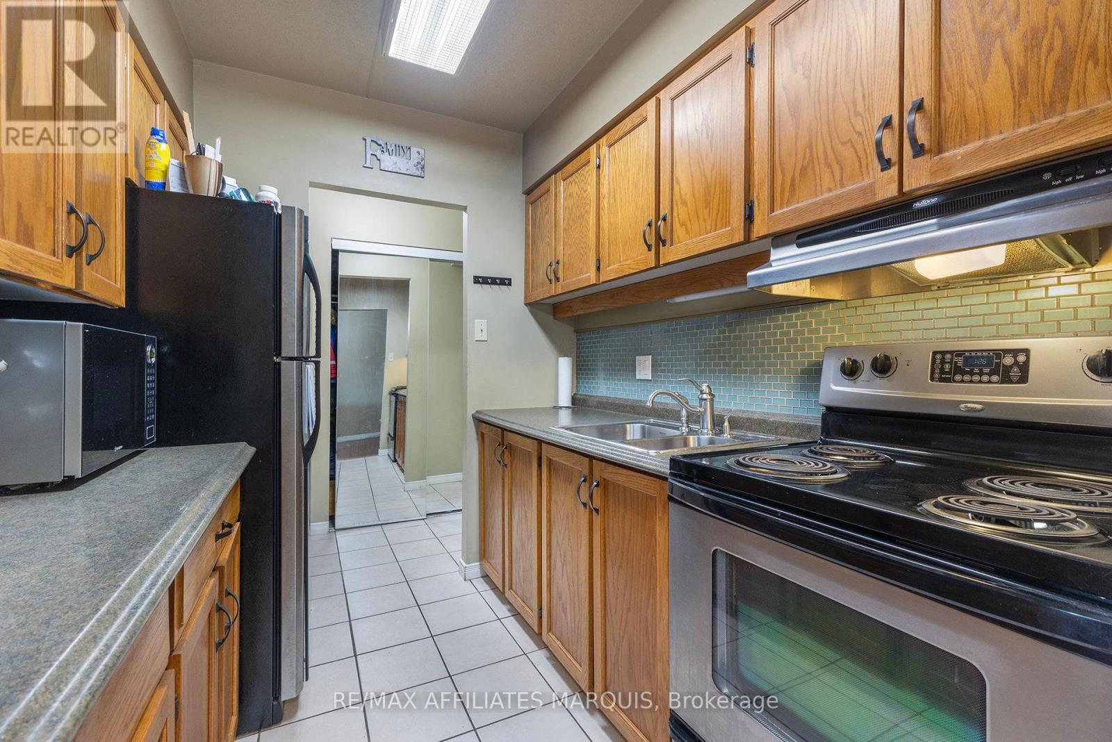 106 - 15 Findlay Avenue, Carleton Place, Ontario  K7C 4A2 - Photo 14 - X12400207