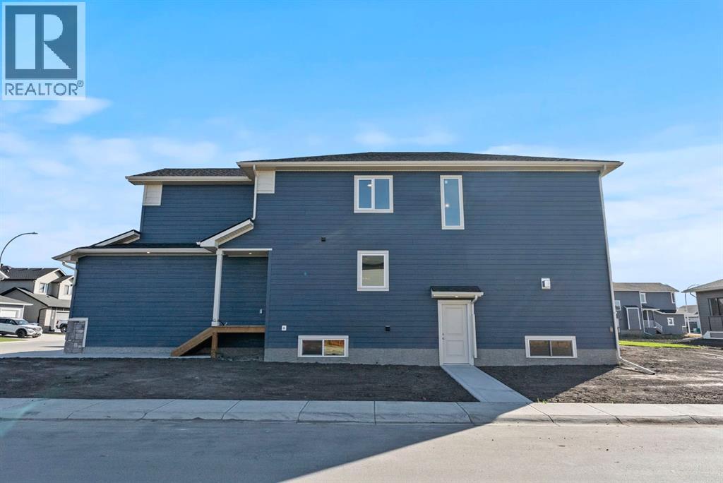 723 Mandalay Link, Carstairs, Alberta  T0M 0N0 - Photo 40 - A2254733
