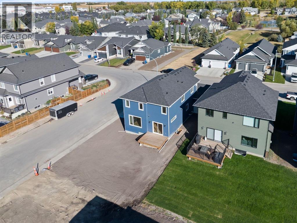 723 Mandalay Link, Carstairs, Alberta  T0M 0N0 - Photo 38 - A2254733