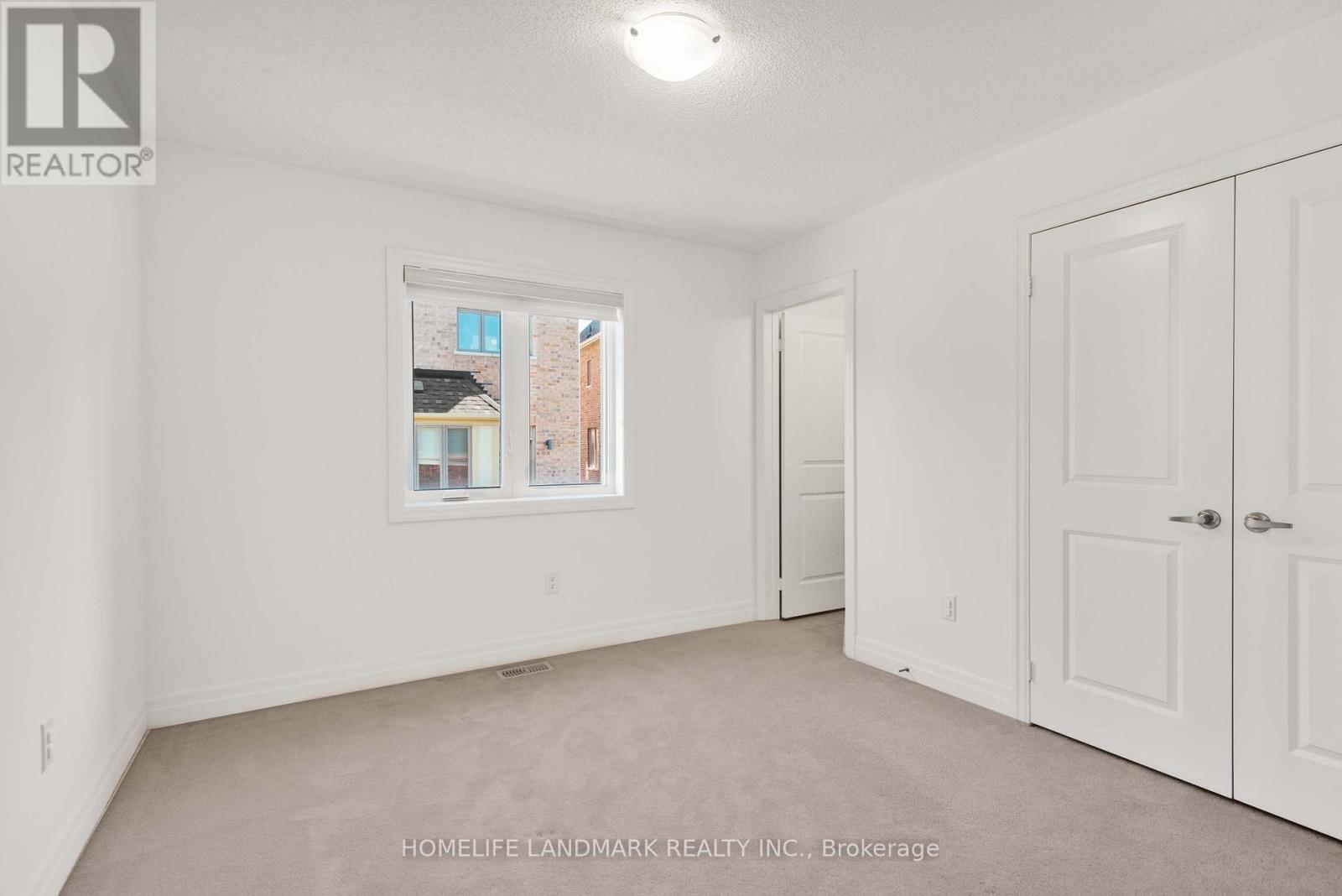 6 Cloverridge Avenue, East Gwillimbury, Ontario  L9N 0V3 - Photo 28 - N12435415