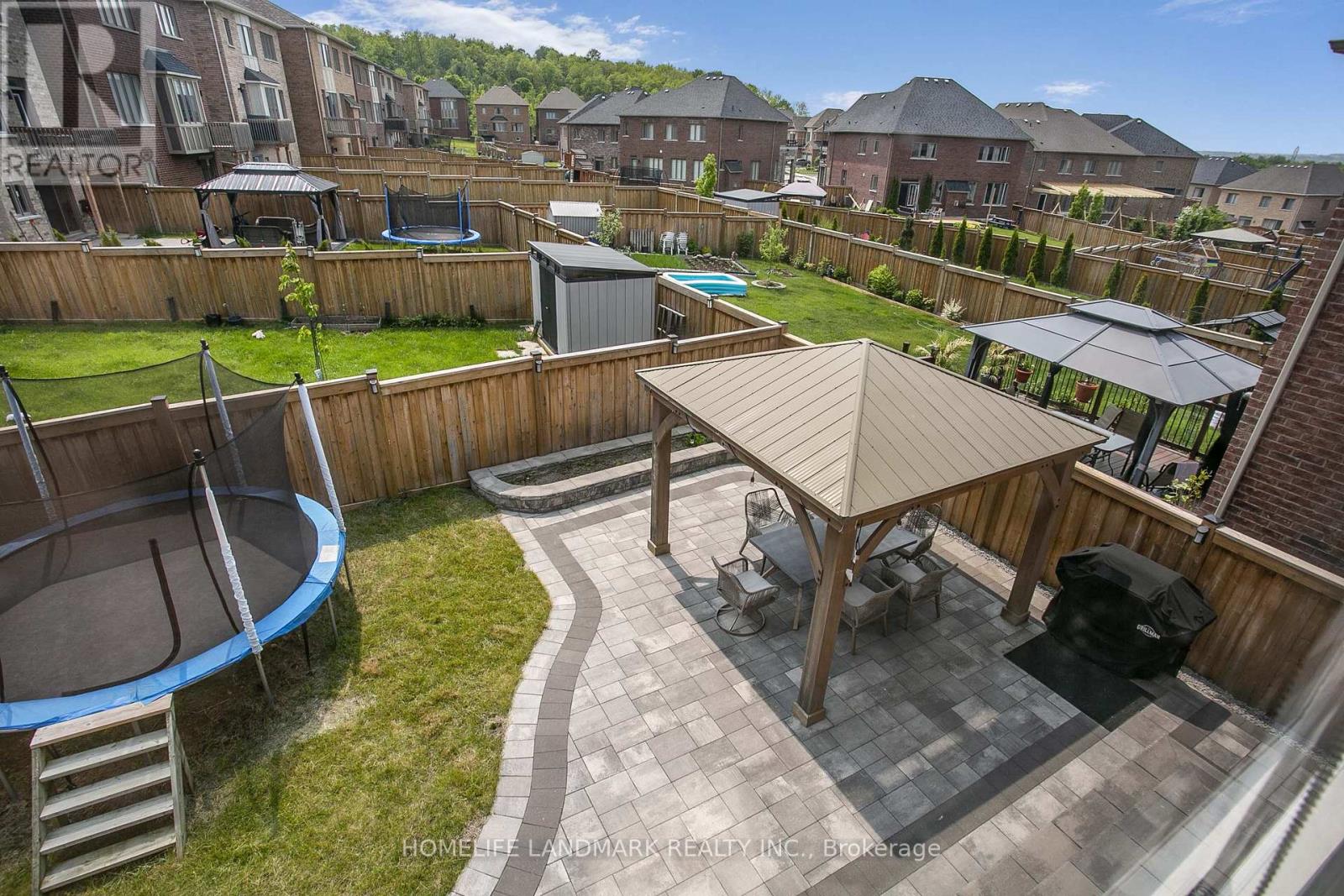6 Cloverridge Avenue, East Gwillimbury, Ontario  L9N 0V3 - Photo 35 - N12435415