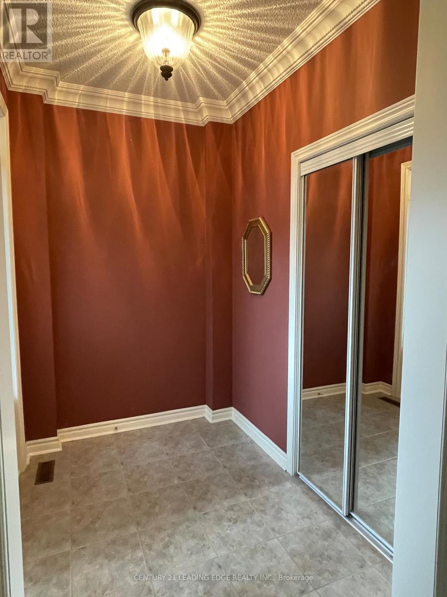 58 Manorwood Drive, Markham, Ontario  L6C 2S2 - Photo 29 - N12451678