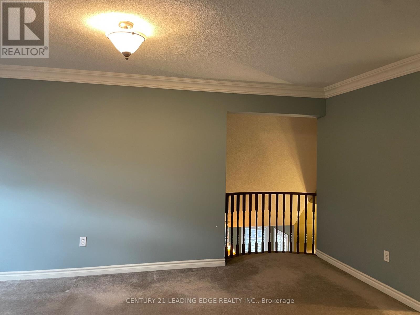 58 Manorwood Drive, Markham, Ontario  L6C 2S2 - Photo 13 - N12451678