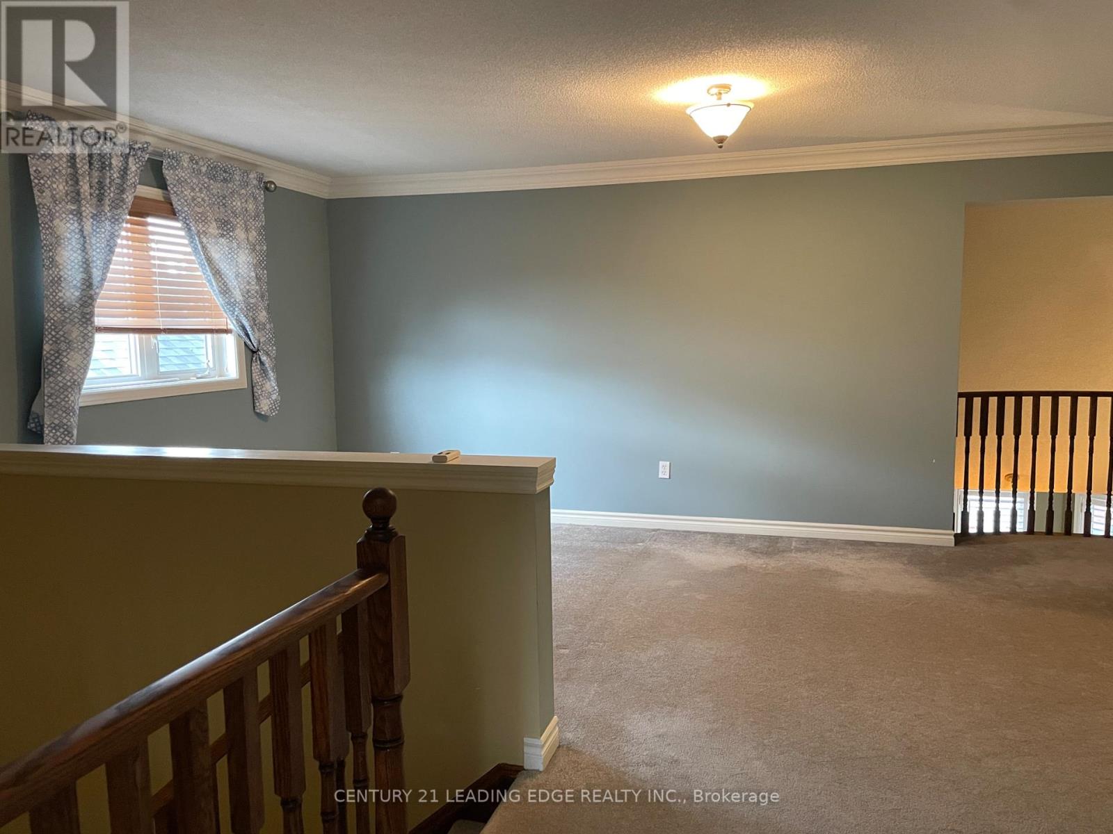 58 Manorwood Drive, Markham, Ontario  L6C 2S2 - Photo 14 - N12451678