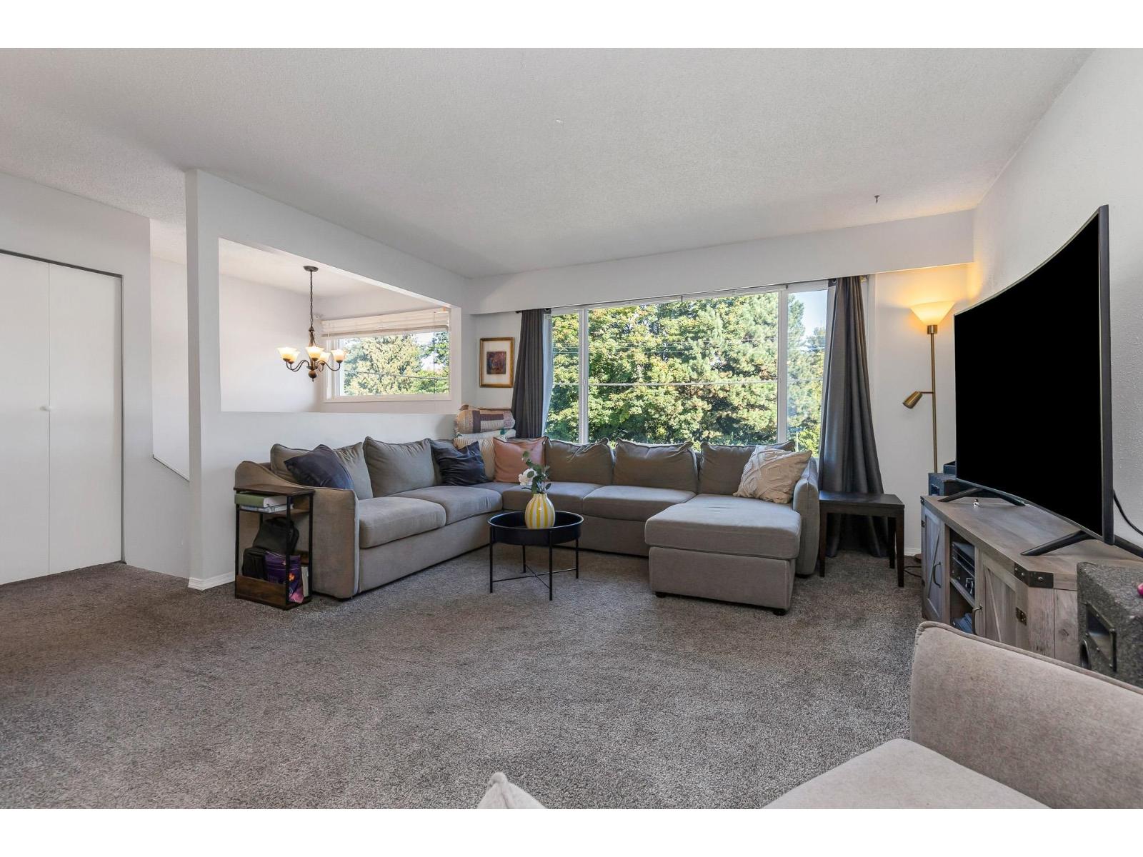 1869 Westbury Avenue, Abbotsford, British Columbia  V2S 1B9 - Photo 5 - R3056563