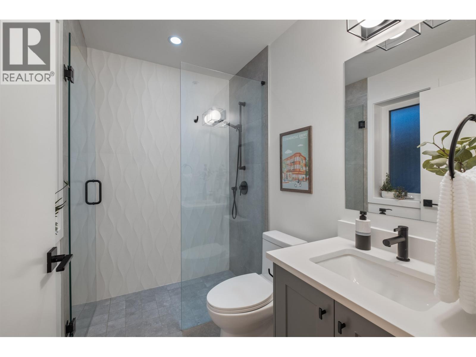 2058 E 5th Avenue, Vancouver, British Columbia  V5N 1M4 - Photo 16 - R3056378