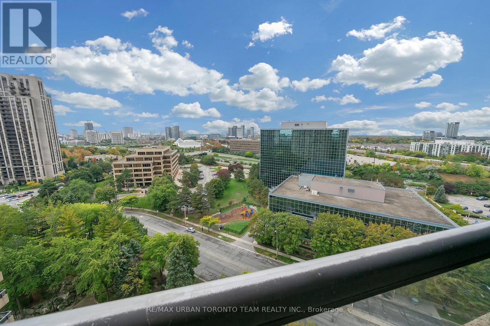 1601 - 3 Concorde Place, Toronto, Ontario  M3C 3K6 - Photo 26 - C12452039