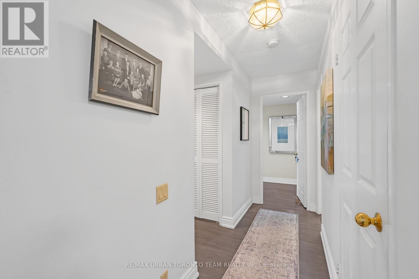 1601 - 3 Concorde Place, Toronto, Ontario  M3C 3K6 - Photo 3 - C12452039