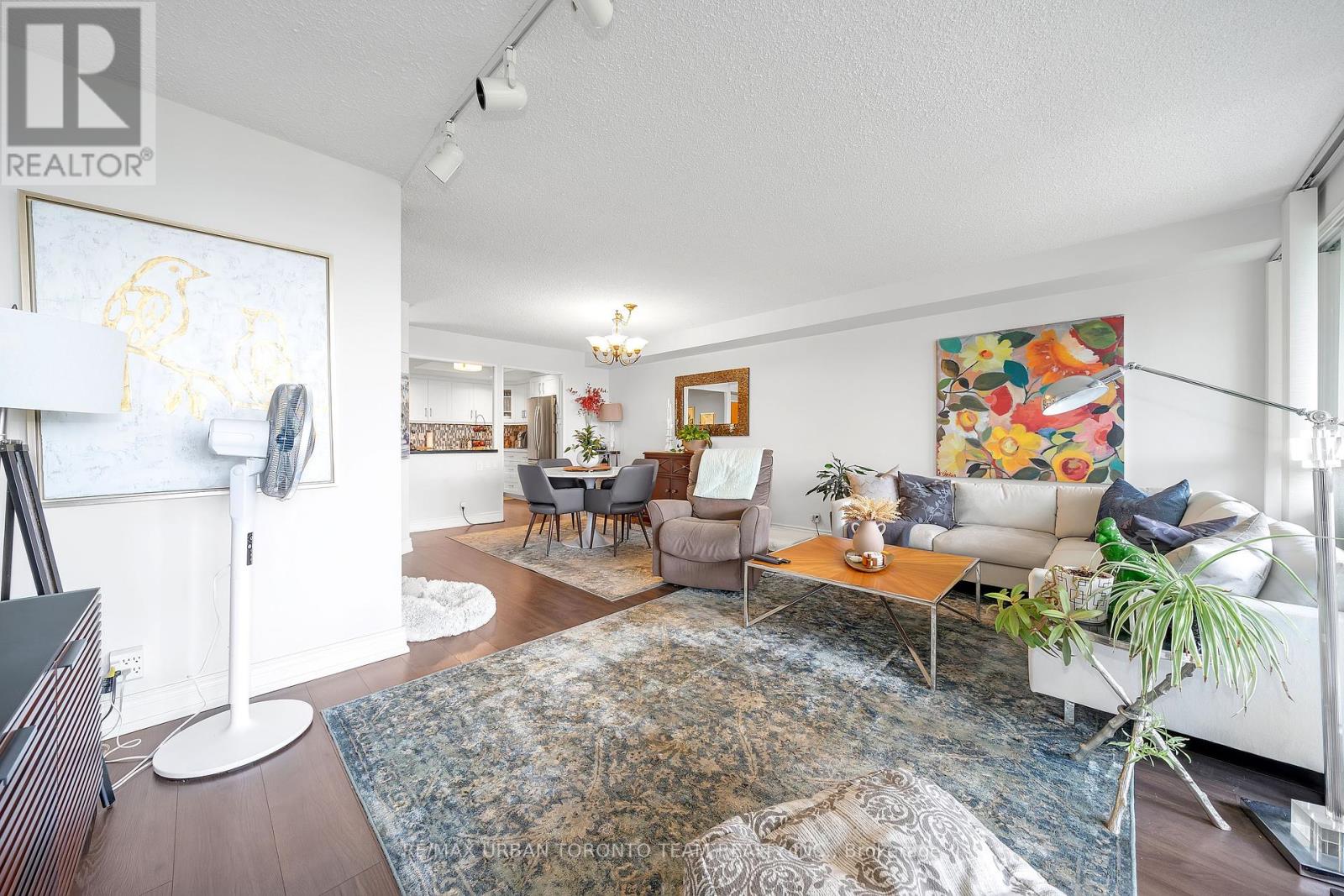 1601 - 3 Concorde Place, Toronto, Ontario  M3C 3K6 - Photo 8 - C12452039