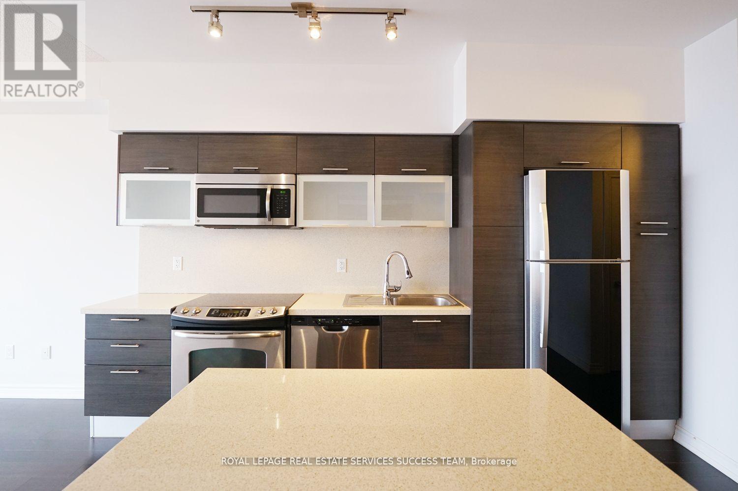 4713 - 386 Yonge Street W, Toronto, Ontario  M5B 0A5 - Photo 16 - C12452118