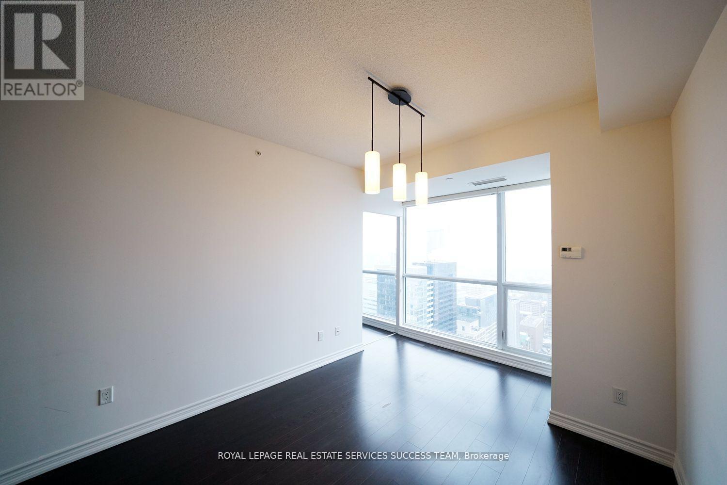 4713 - 386 Yonge Street W, Toronto, Ontario  M5B 0A5 - Photo 20 - C12452118