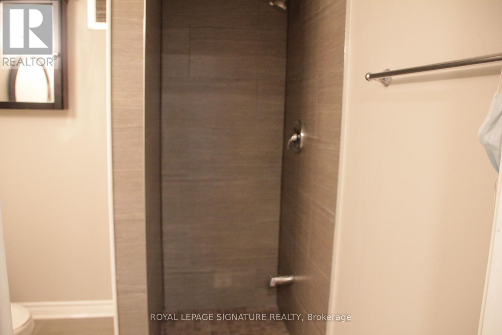 Bsmt - 530 Gibbons Street, Oshawa, Ontario  L1J 4Z5 - Photo 7 - E12452057