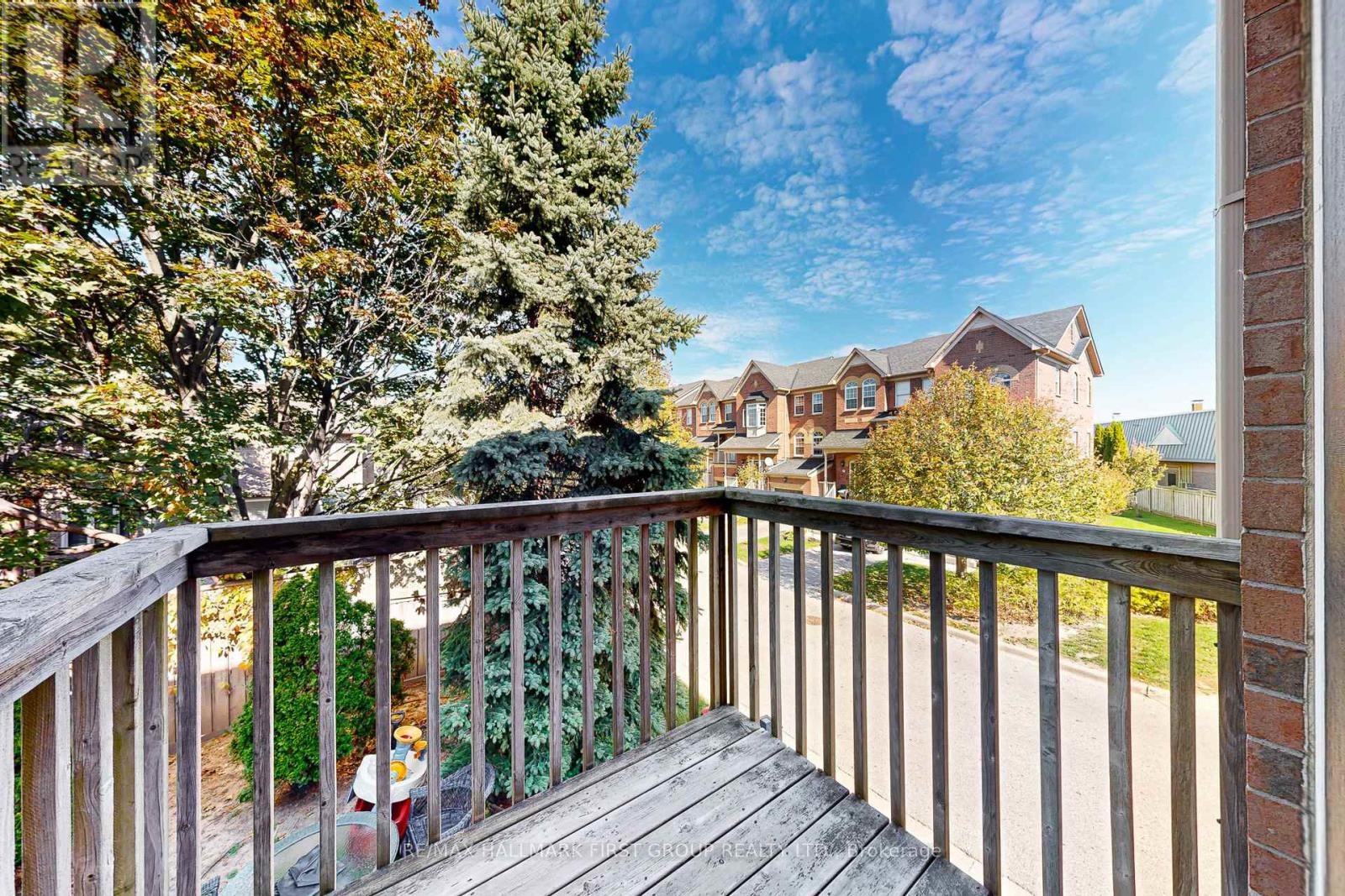 10 - 575 Steeple Hill, Pickering, Ontario  L1V 7E4 - Photo 21 - E12452094
