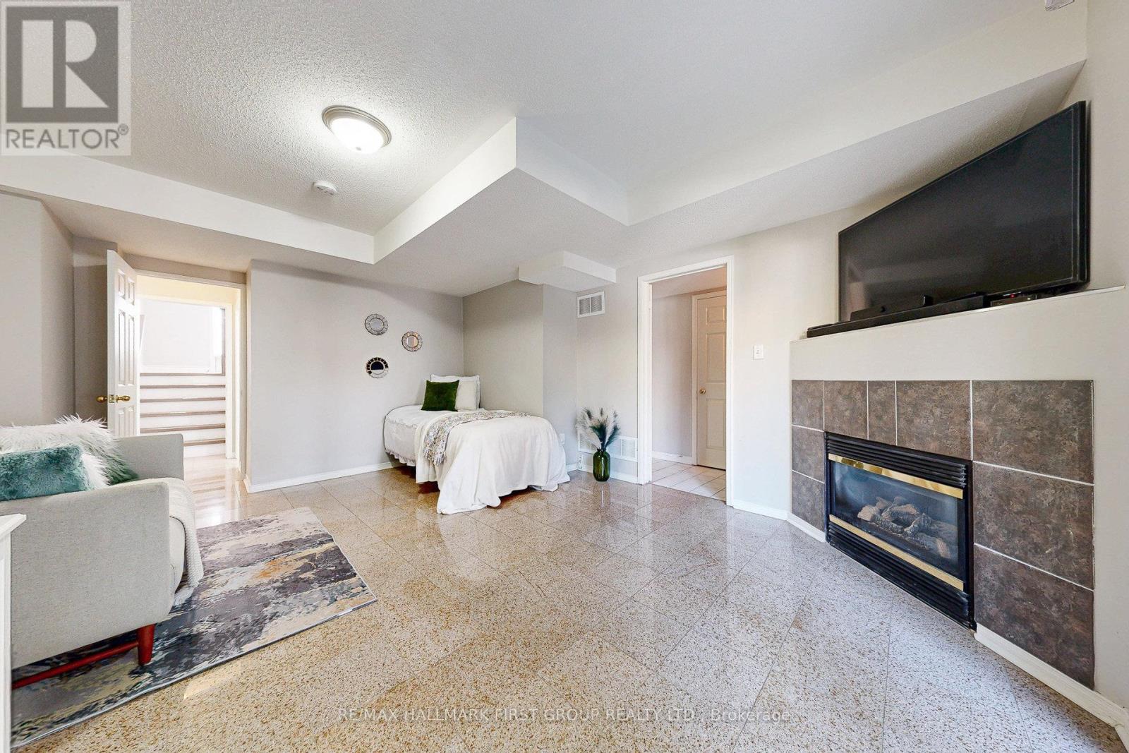 10 - 575 Steeple Hill, Pickering, Ontario  L1V 7E4 - Photo 43 - E12452094