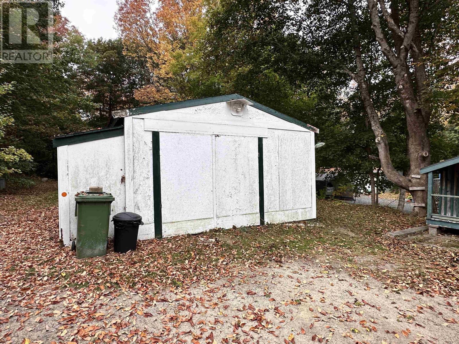 195 York Street, Bridgewater, Nova Scotia  B4V 1R4 - Photo 29 - 202525435