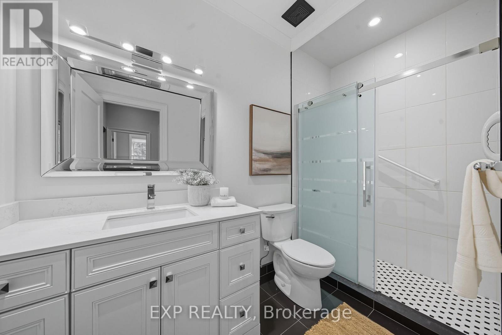 102 - 136 Hibernia Street, Cobourg, Ontario  K9A 3J8 - Photo 20 - X12452207