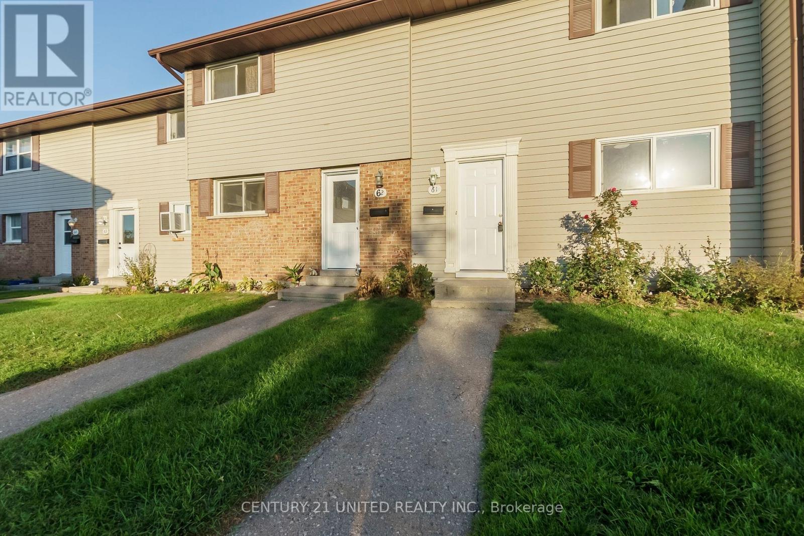 61 - 996 SYDENHAM ROAD, Peterborough, Ontario