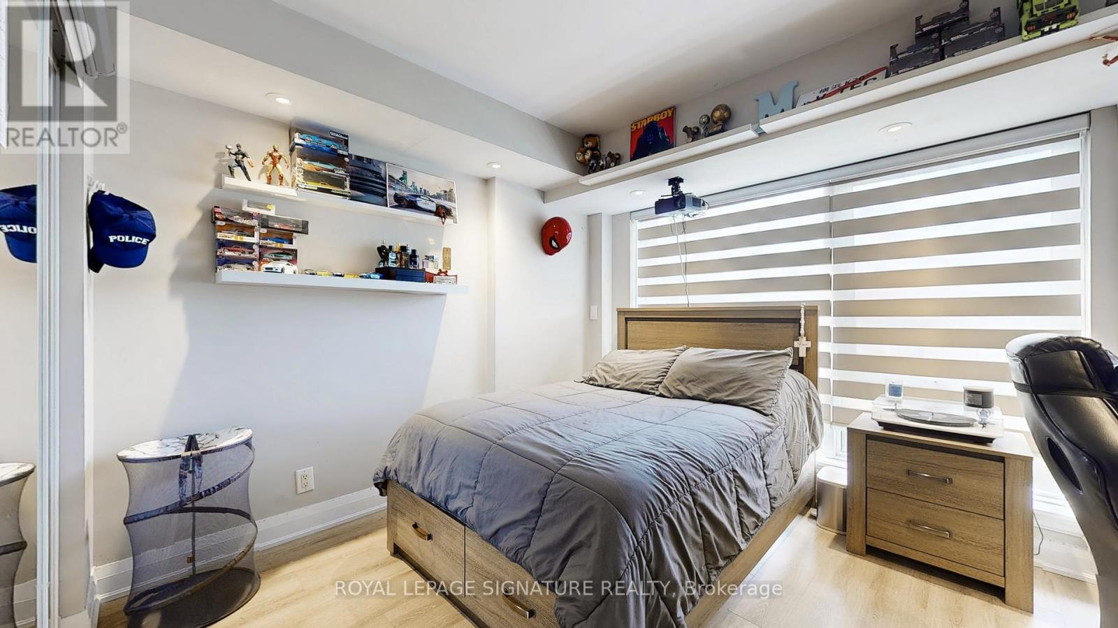 105 - 12 Woodstream Boulevard, Vaughan, Ontario  L4L 8C3 - Photo 18 - N12452090