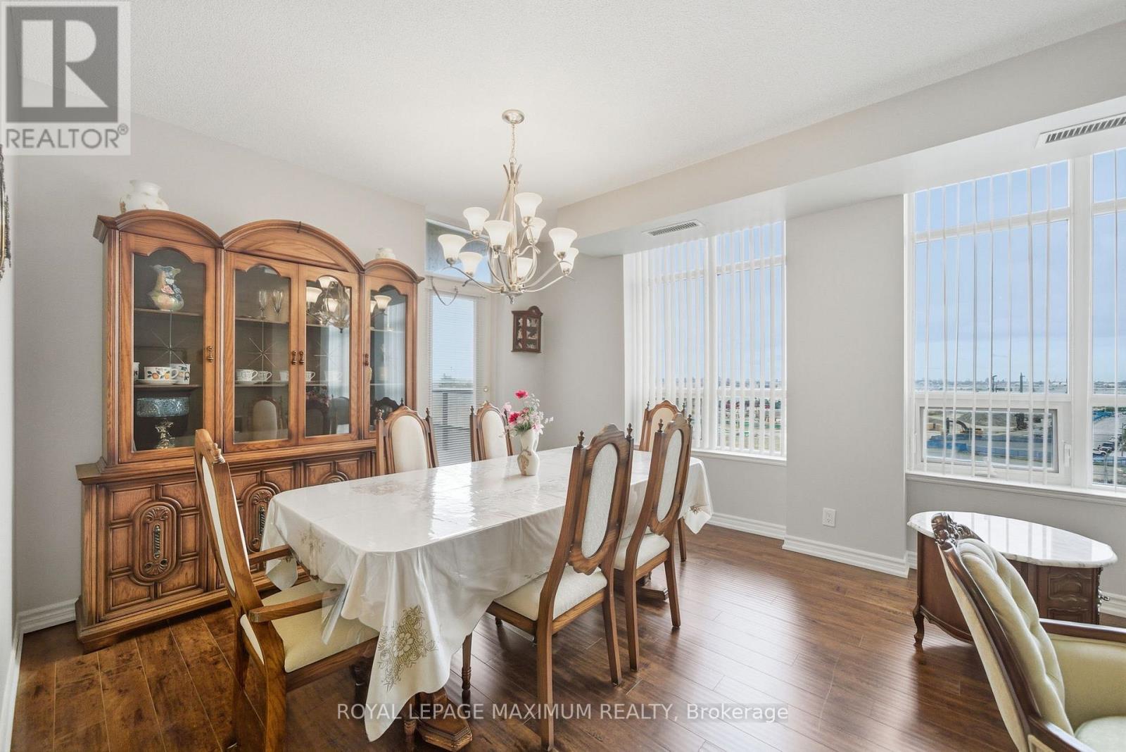 714 - 9225 Jane Street, Vaughan, Ontario  L6A 0J7 - Photo 14 - N12452095