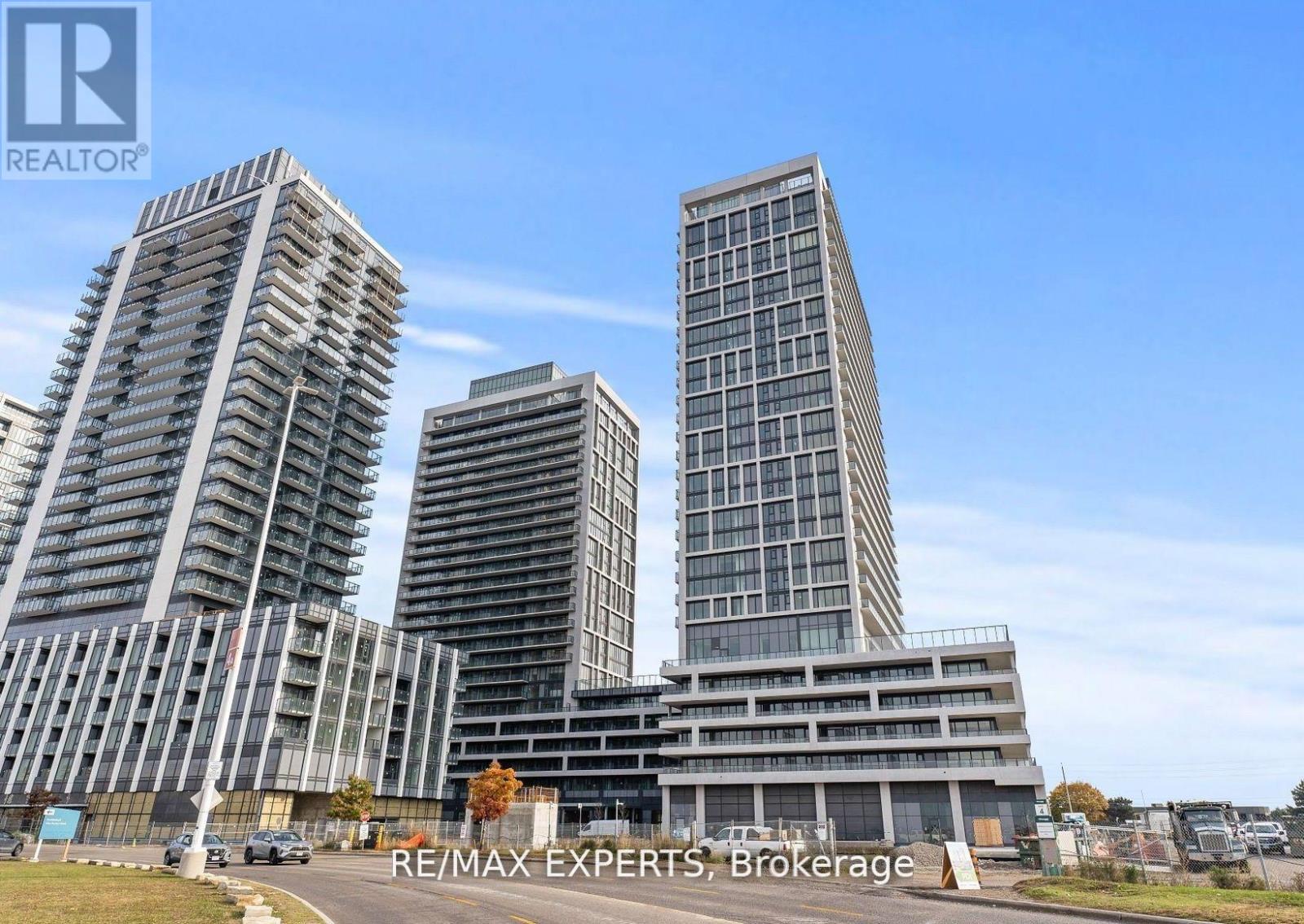 424 - 8960 Jane Street, Vaughan, Ontario  L4K 0N9 - Photo 3 - N12452136