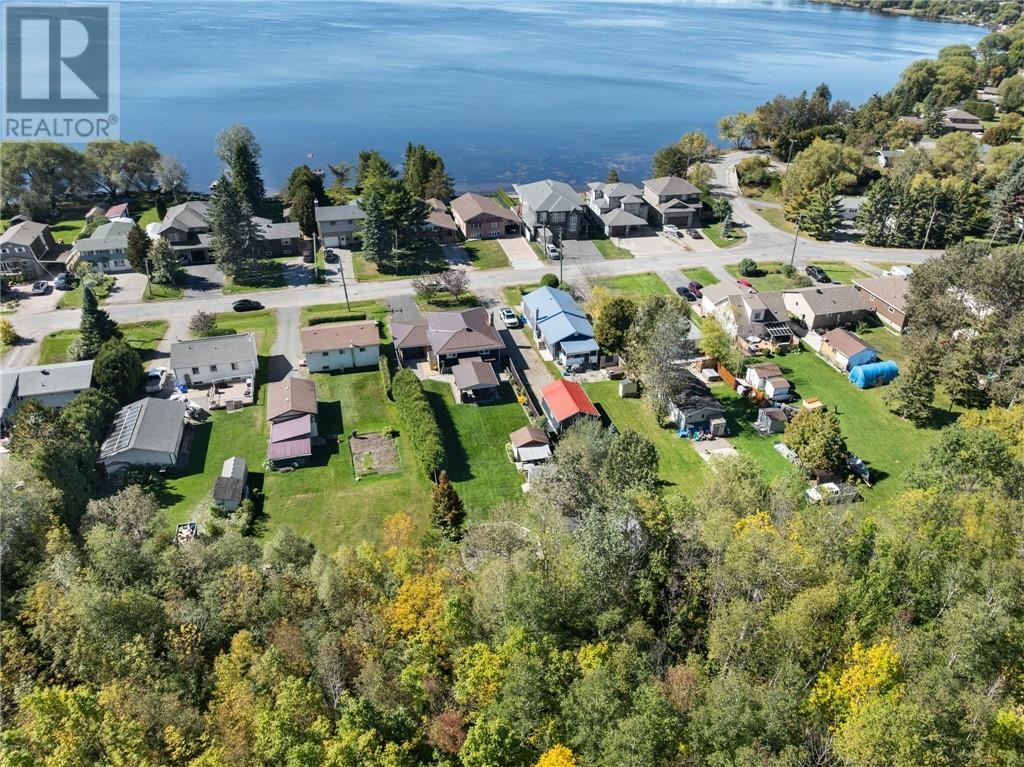 324 Albert, Azilda, Ontario  P0M 1B0 - Photo 3 - 2125085