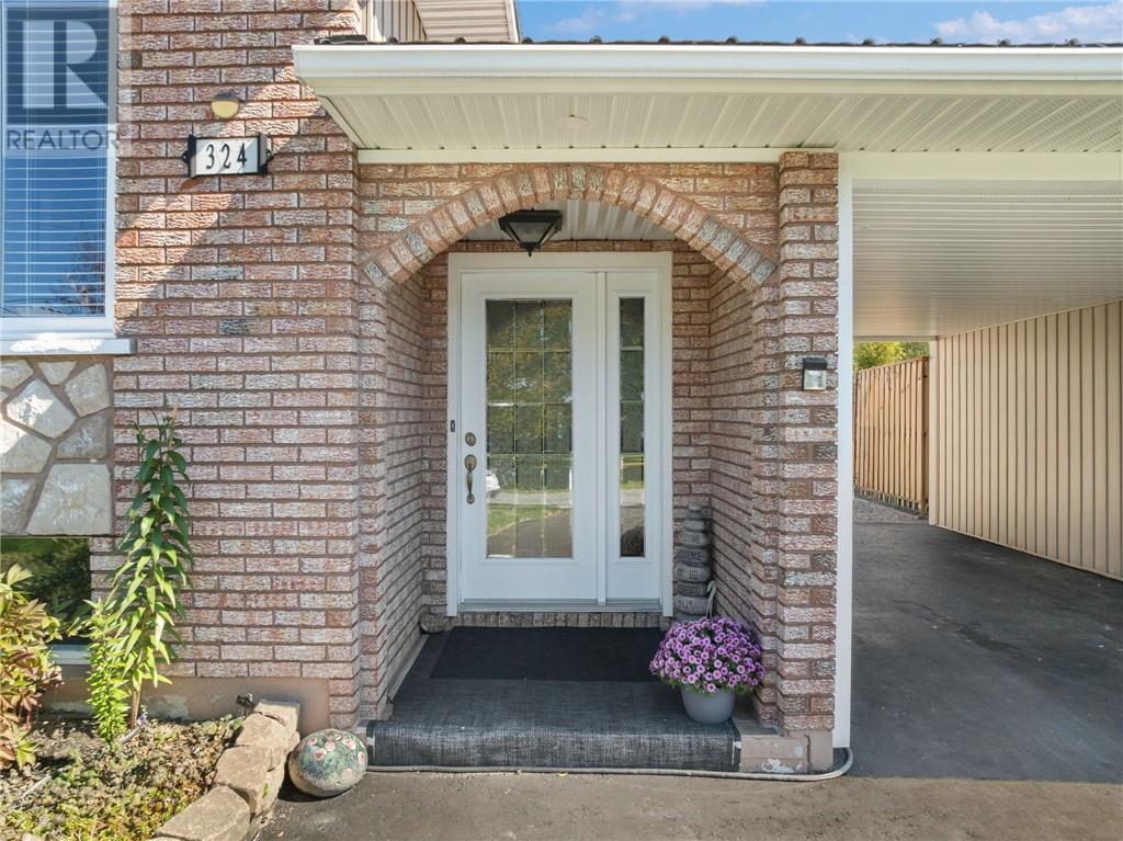 324 Albert, Azilda, Ontario  P0M 1B0 - Photo 7 - 2125085