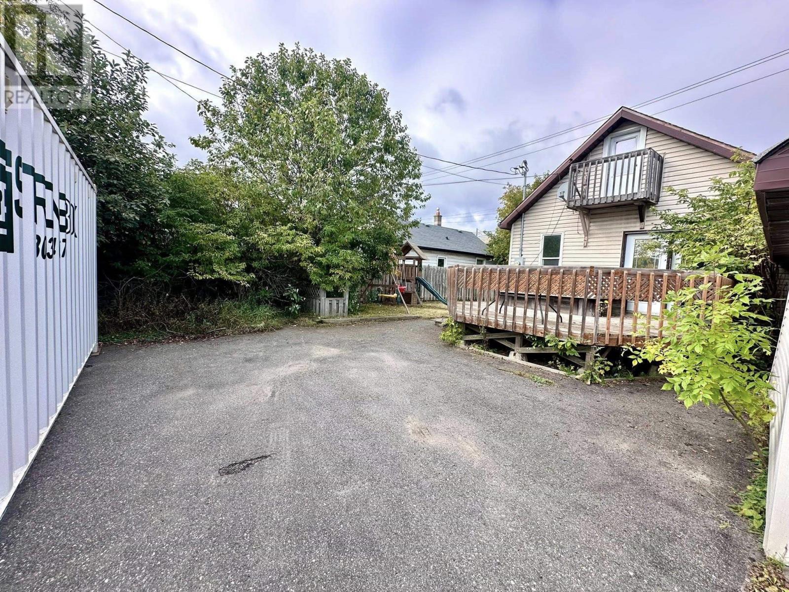 326 Pacific Ave, Thunder Bay, Ontario  P7C 2S1 - Photo 28 - TB253025