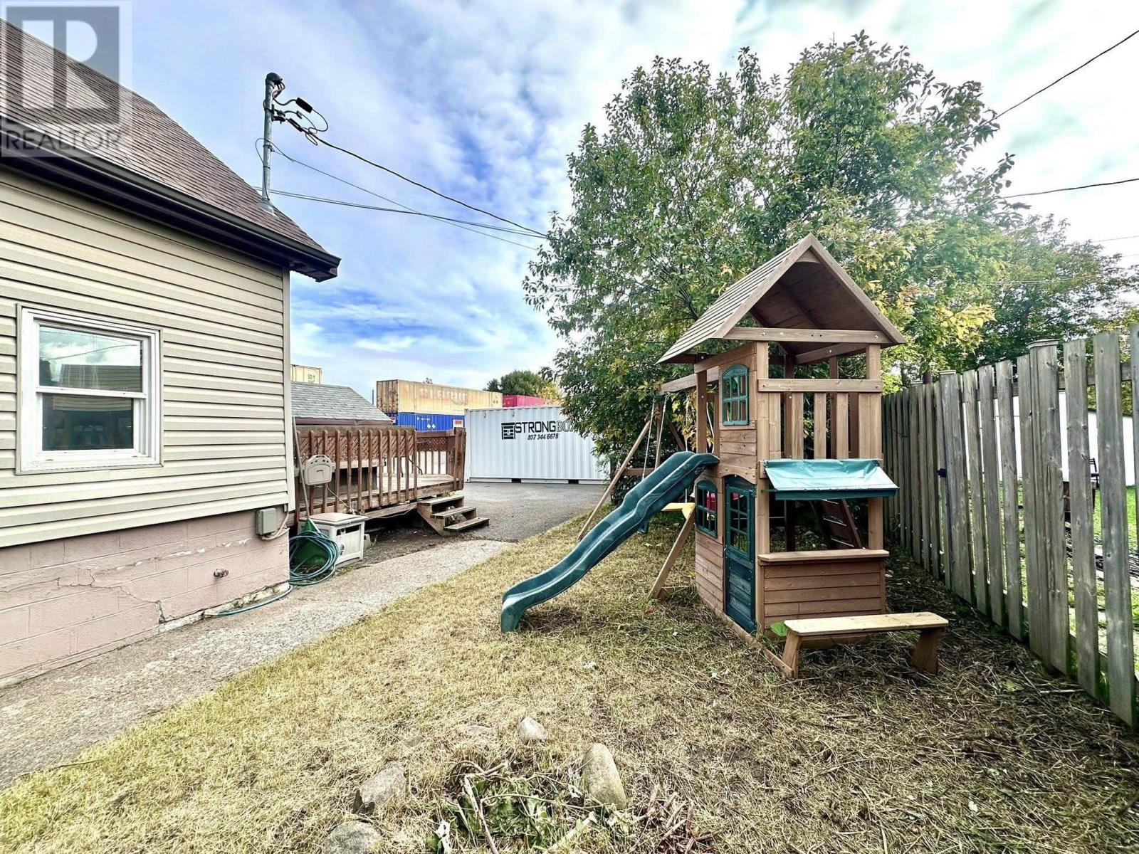 326 Pacific Ave, Thunder Bay, Ontario  P7C 2S1 - Photo 26 - TB253025
