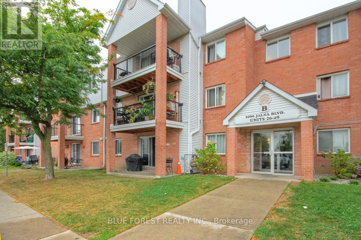 37 - 1096 JALNA BOULEVARD, London South, Ontario