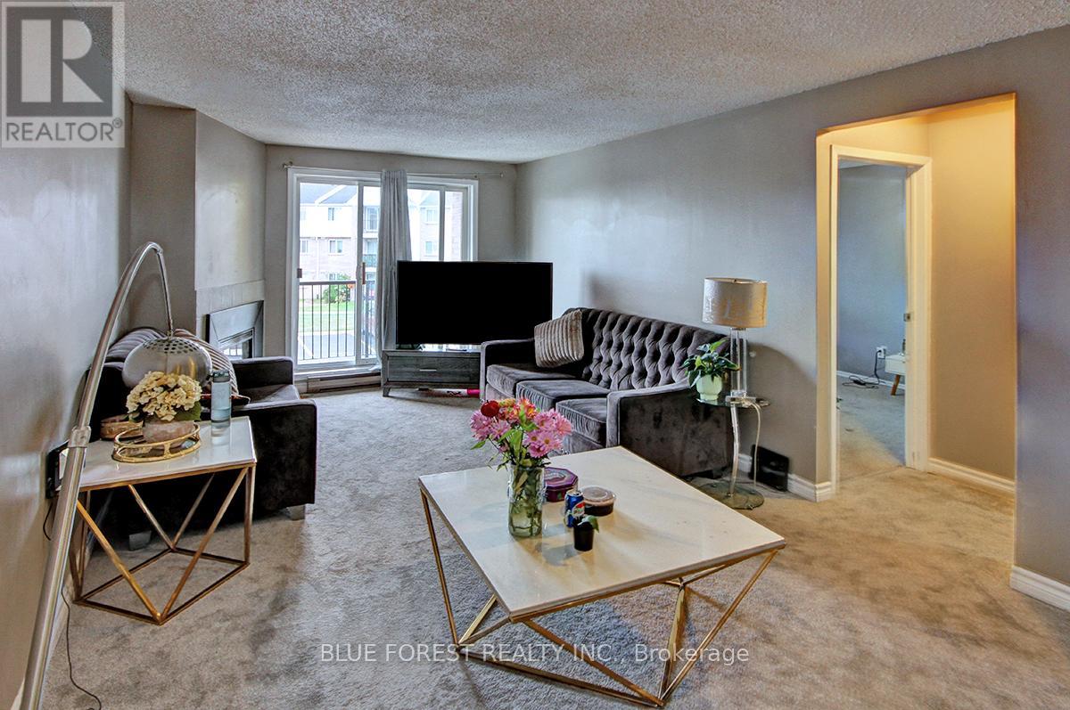 37 - 1096 Jalna Boulevard, London South, Ontario  N6E 3B8 - Photo 9 - X12452184