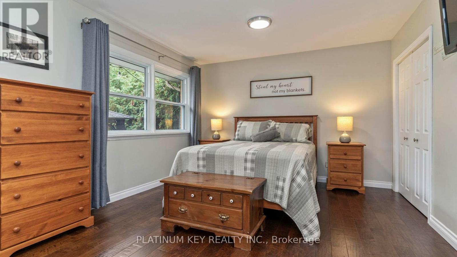 1935 Royal Crescent, London East, Ontario  N5V 1N6 - Photo 16 - X12452199