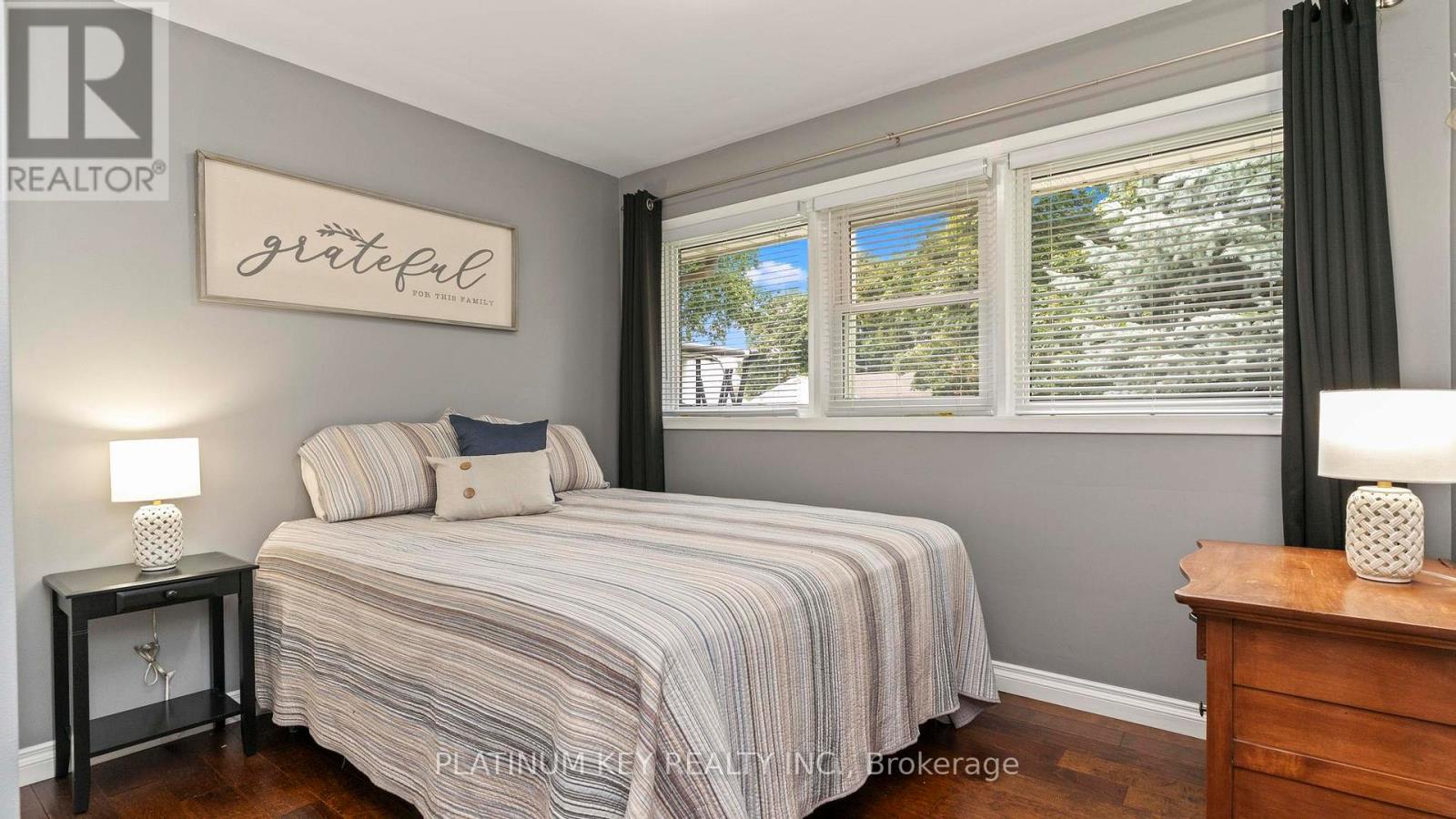 1935 Royal Crescent, London East, Ontario  N5V 1N6 - Photo 19 - X12452199