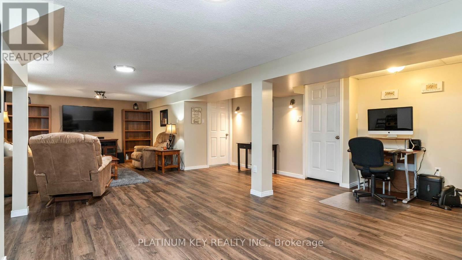 1935 Royal Crescent, London East, Ontario  N5V 1N6 - Photo 22 - X12452199