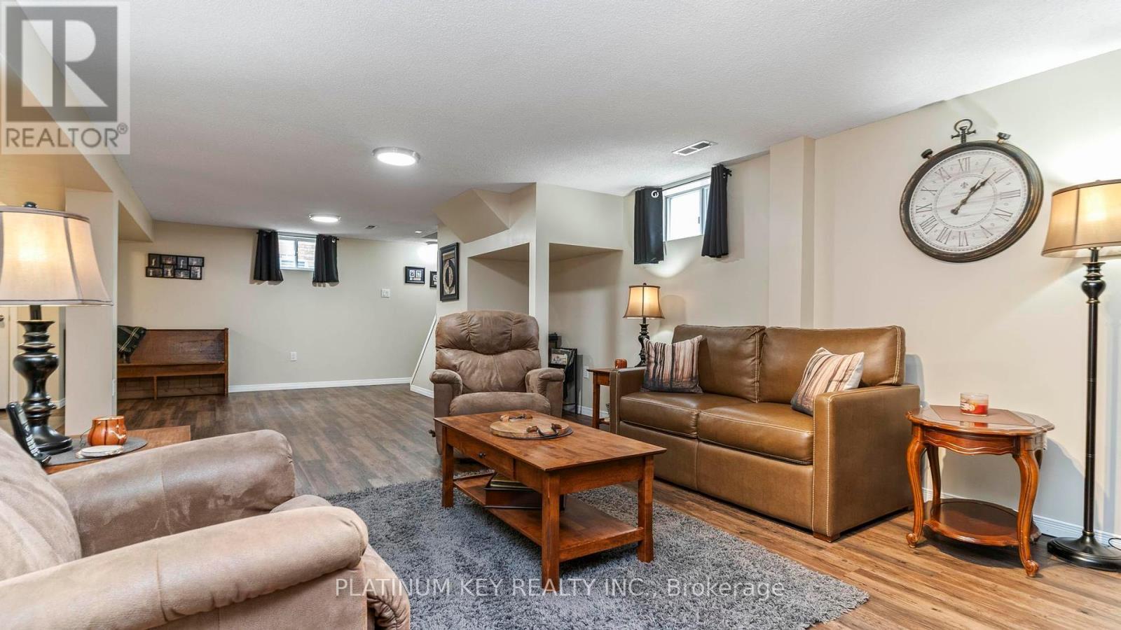 1935 Royal Crescent, London East, Ontario  N5V 1N6 - Photo 25 - X12452199