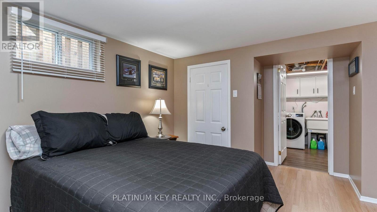 1935 Royal Crescent, London East, Ontario  N5V 1N6 - Photo 31 - X12452199