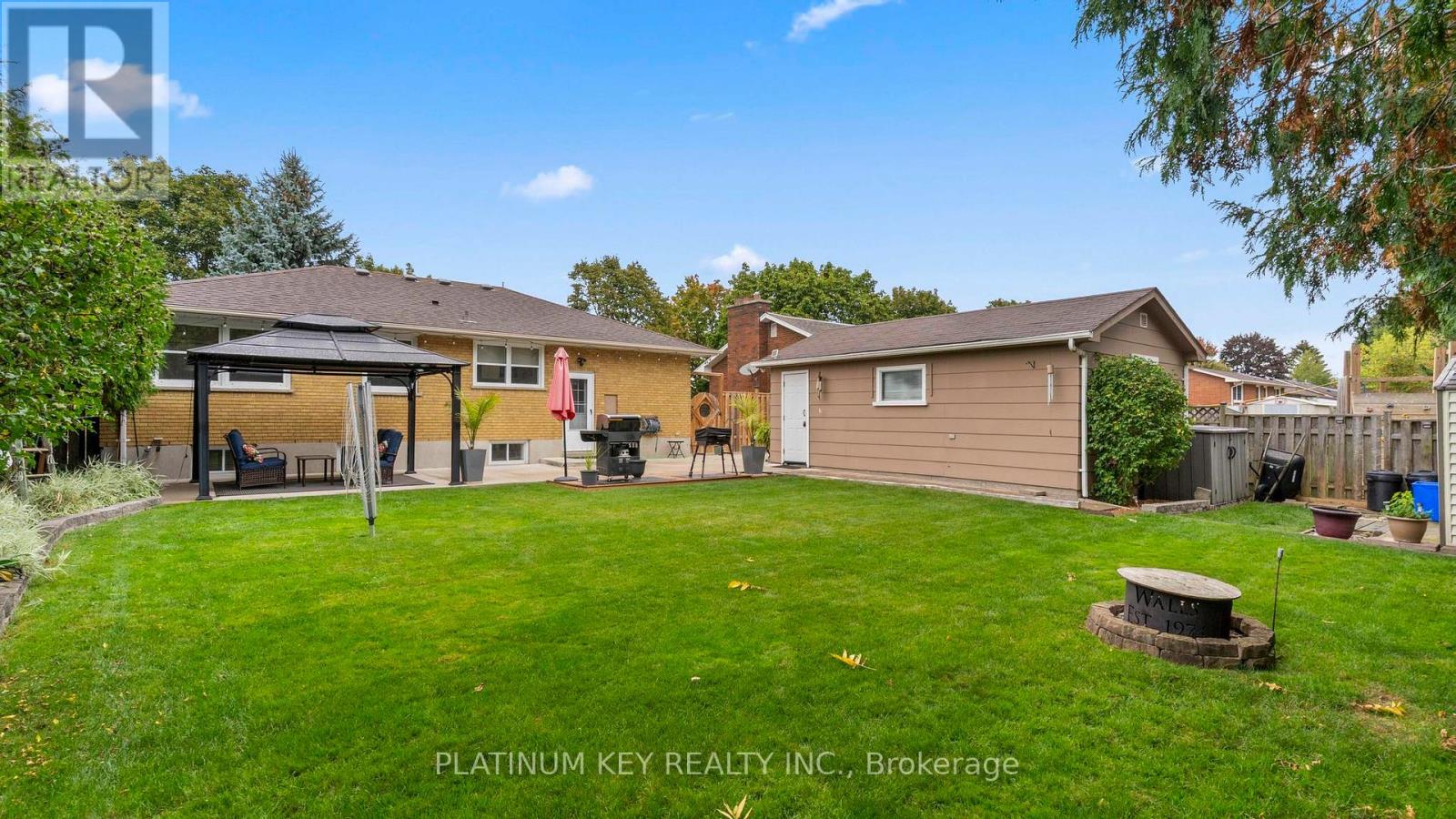 1935 Royal Crescent, London East, Ontario  N5V 1N6 - Photo 41 - X12452199