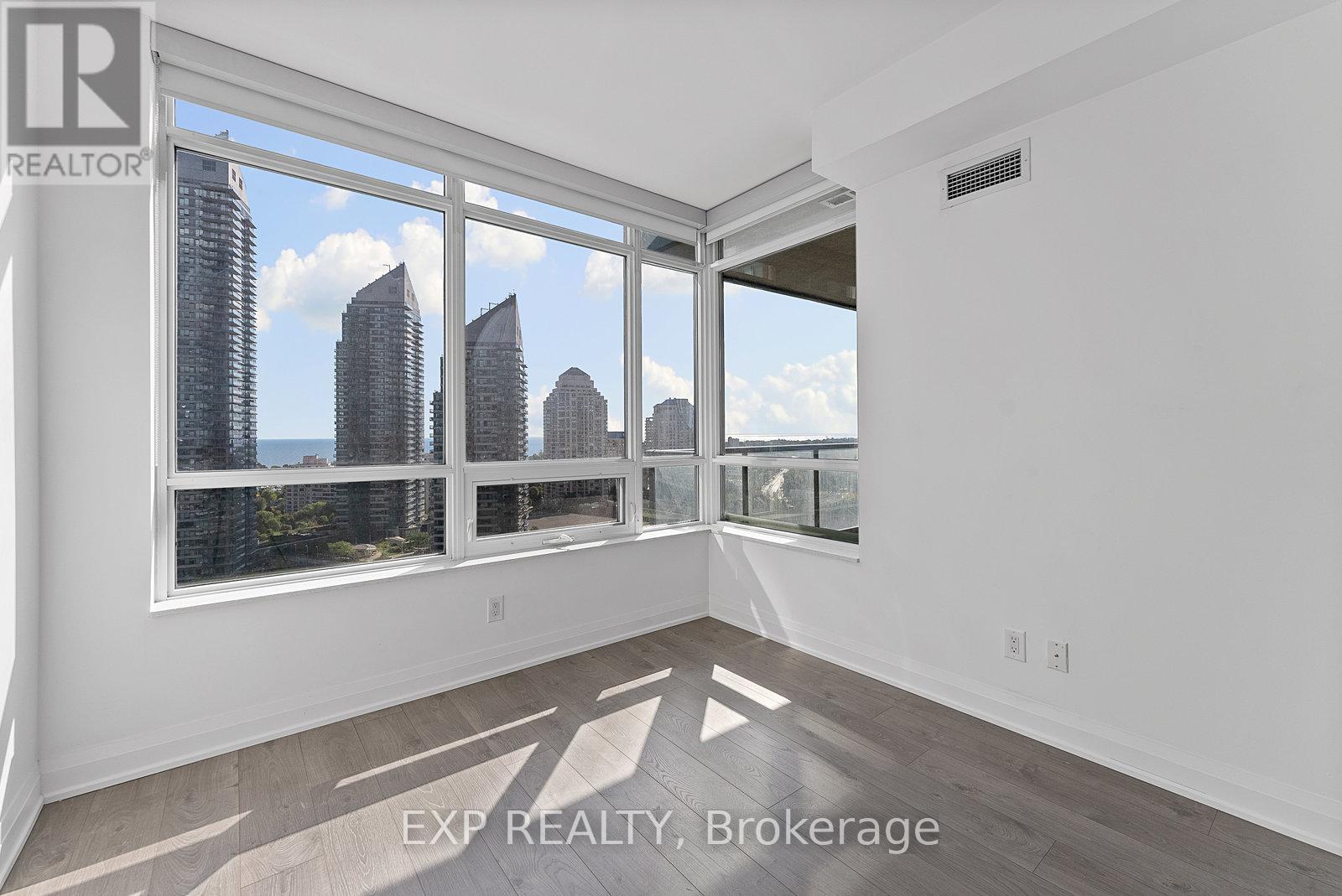 1601 - 36 Park Lawn Road W, Toronto, Ontario  M8V 0E5 - Photo 10 - W12452033