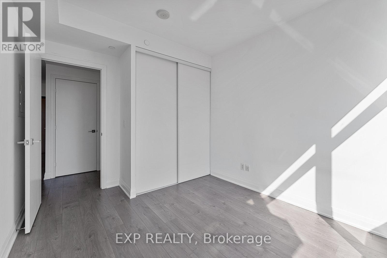 1601 - 36 Park Lawn Road W, Toronto, Ontario  M8V 0E5 - Photo 11 - W12452033